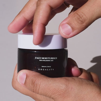 FACE MOISTURISER with HYALURONIC ACID